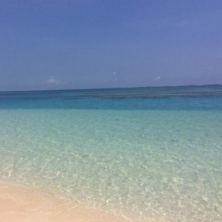 The water is stunning.